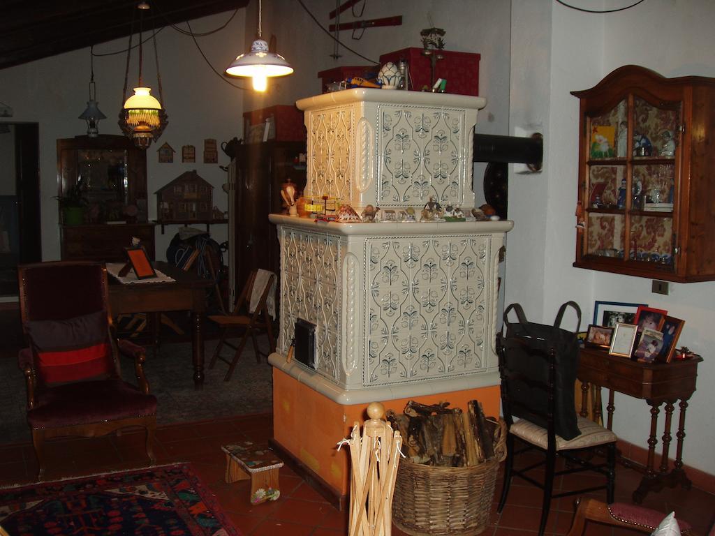 Bed and Breakfast Cascina Nel Bosco Moncucco Torinese Exterior foto